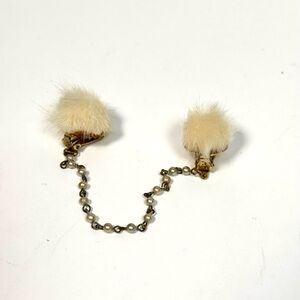 Vintage Cardigan Clip